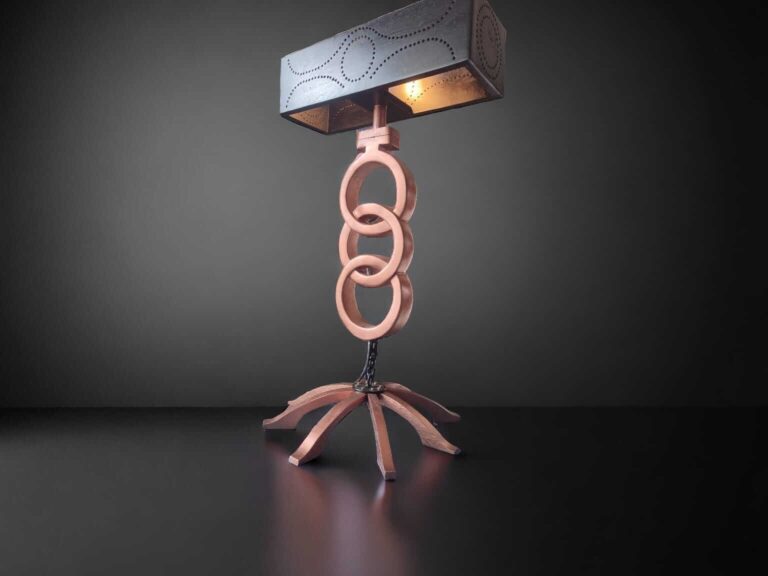 La lampe Sancy en chêne, hêtre et fer créé à la main par l'artiste artisan créateur en luminaires Acamas